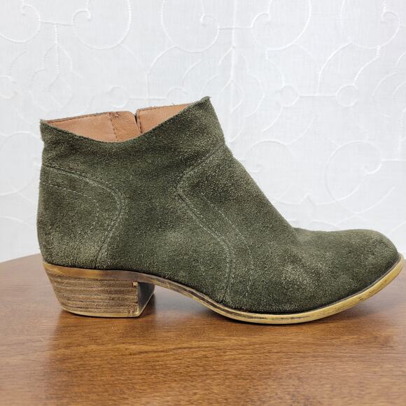 Lucky Brand Womens Brolley Bootie 7.5‎ Gray Suede Leather Zip Up Ankle Western - Picture 1 of 16
